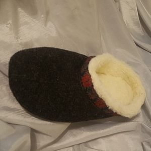 Slipper left foot only size 10D womens new